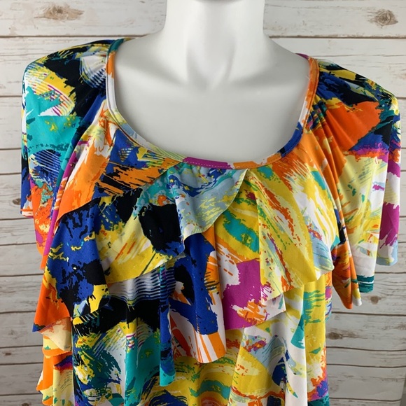 AGB WOMAN Short Sleeve Layered Bright Blouse - Picture 7 of 7